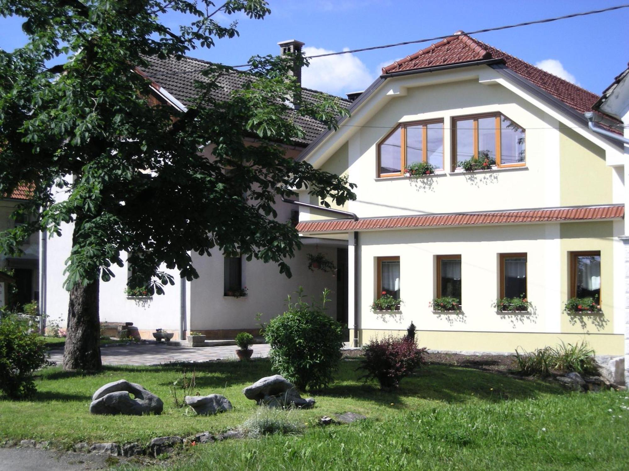 Hotel Turisticna Kmetija Logar à Grahovo Extérieur photo